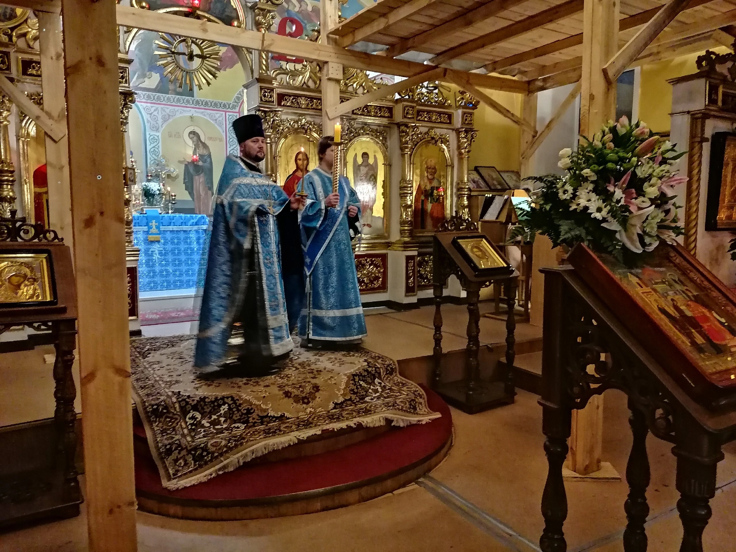 Всенощное бдение в канун праздника Сретение Господне