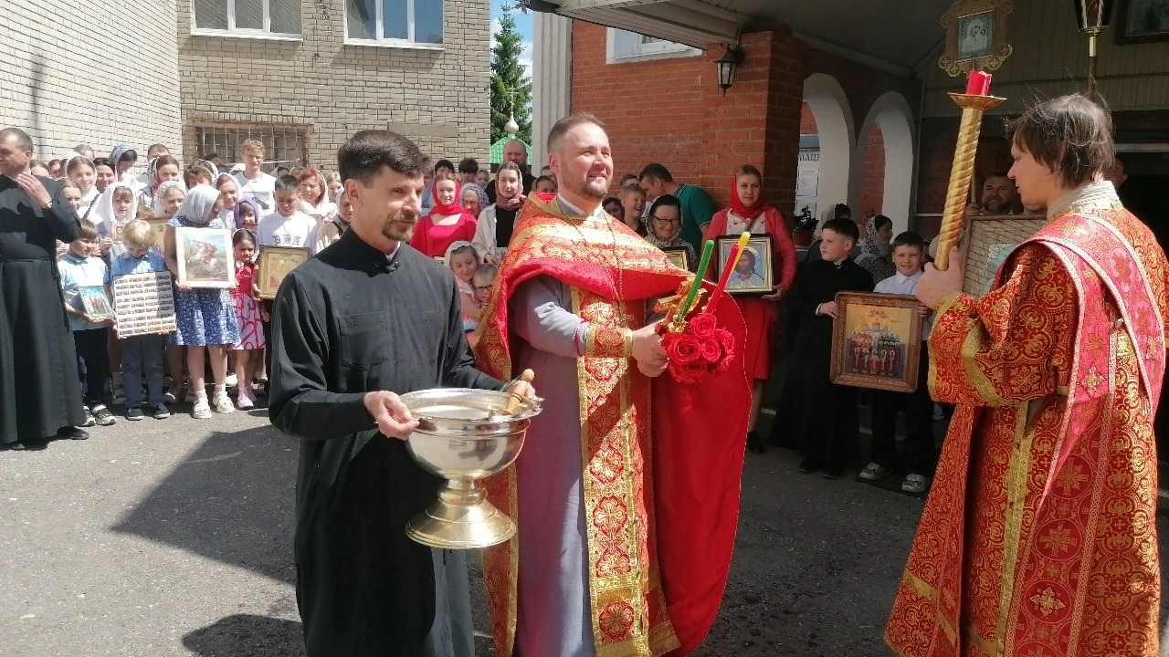 Богослужения в Неделю о слепом 