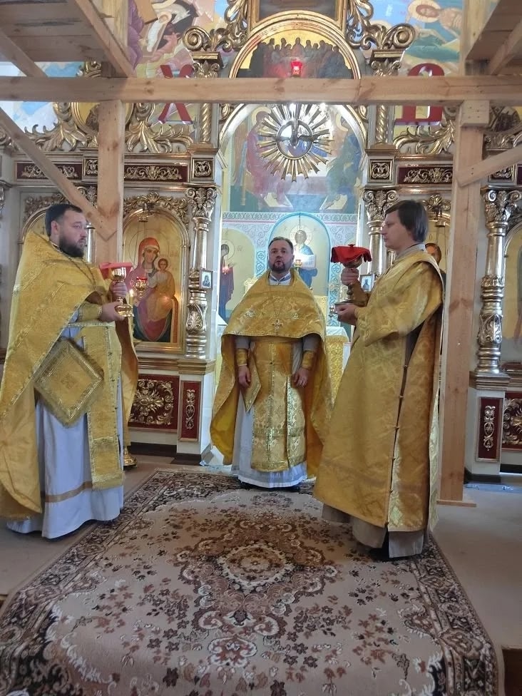 Богослужения в Неделю 17-ю по Пятидесятнице