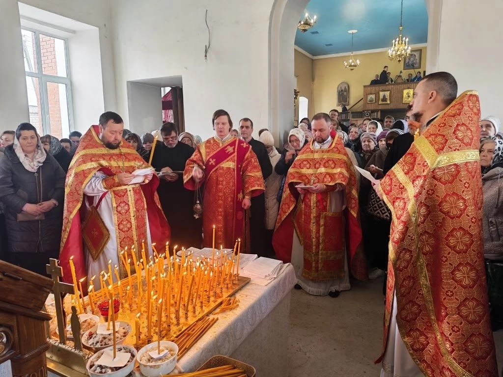 Празднование Радоницы в нашем храме