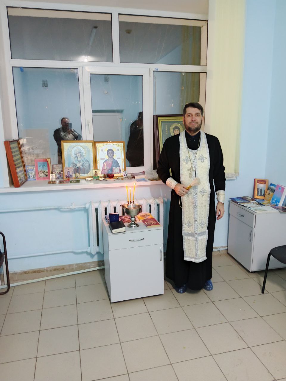 Священники посетили раненых