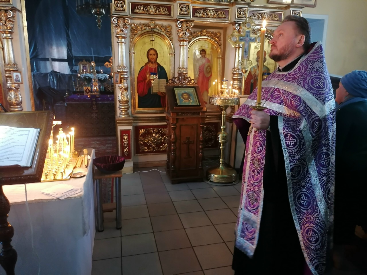 Вечернее богослужение в канун родительской субботы