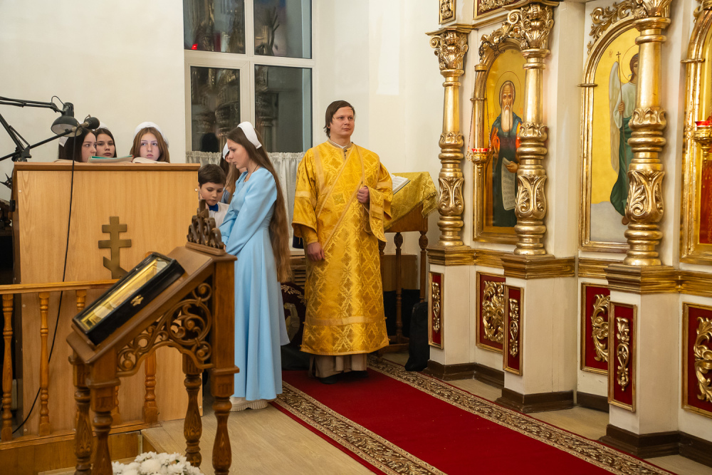 В канун престольного праздника митрополит Серафим совершил всенощное бдение в нашем храме