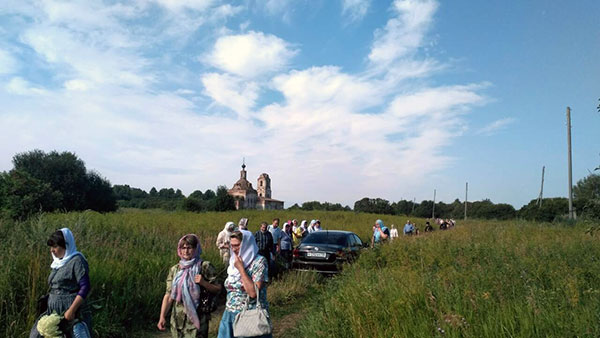 Паломническая поездка в село Стяжкино в день памяти Царственных страстотерпцев