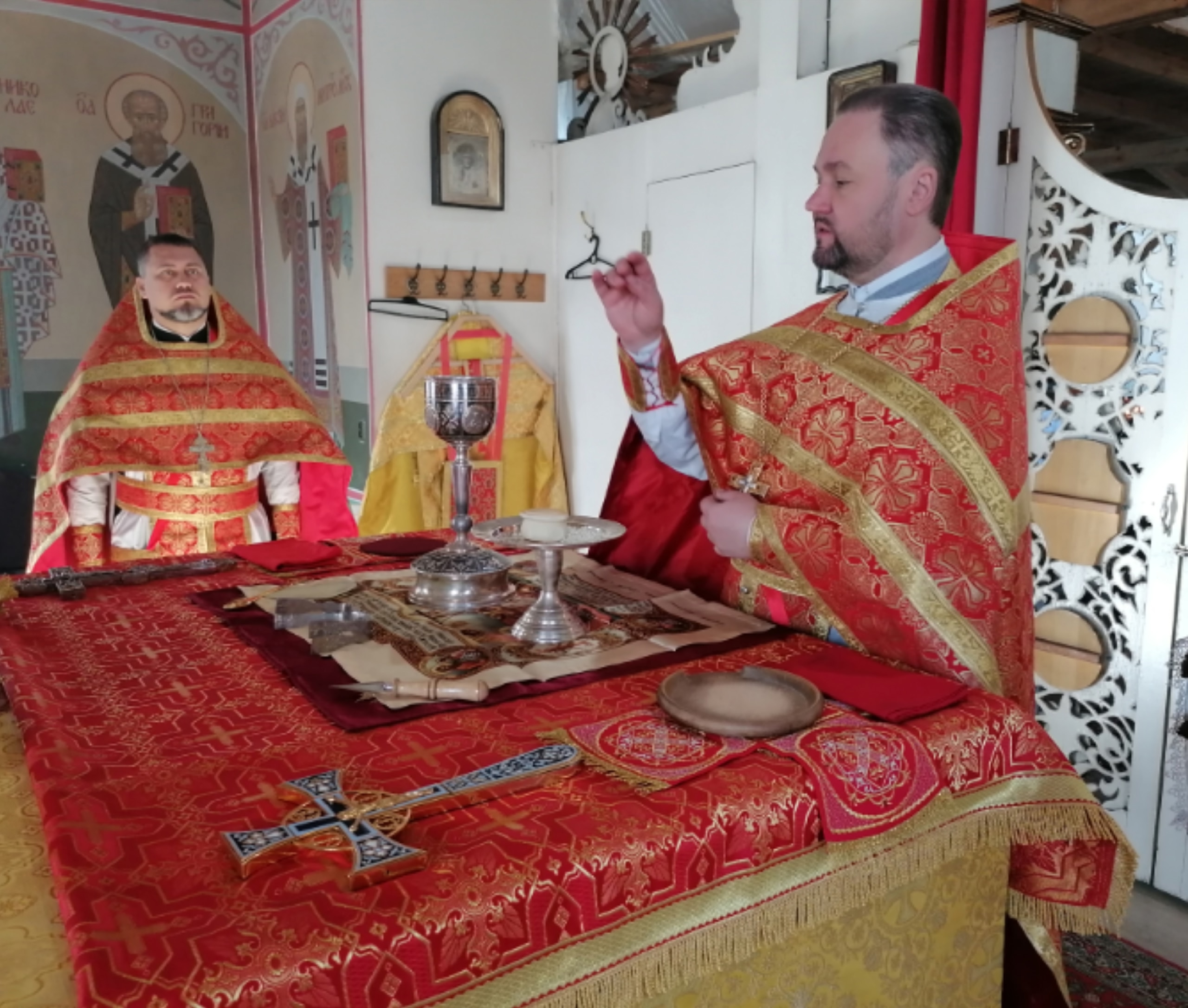 В день Усекновения главы Иоанна Предтечи протоиерей Александр Филиппов совершил литургию