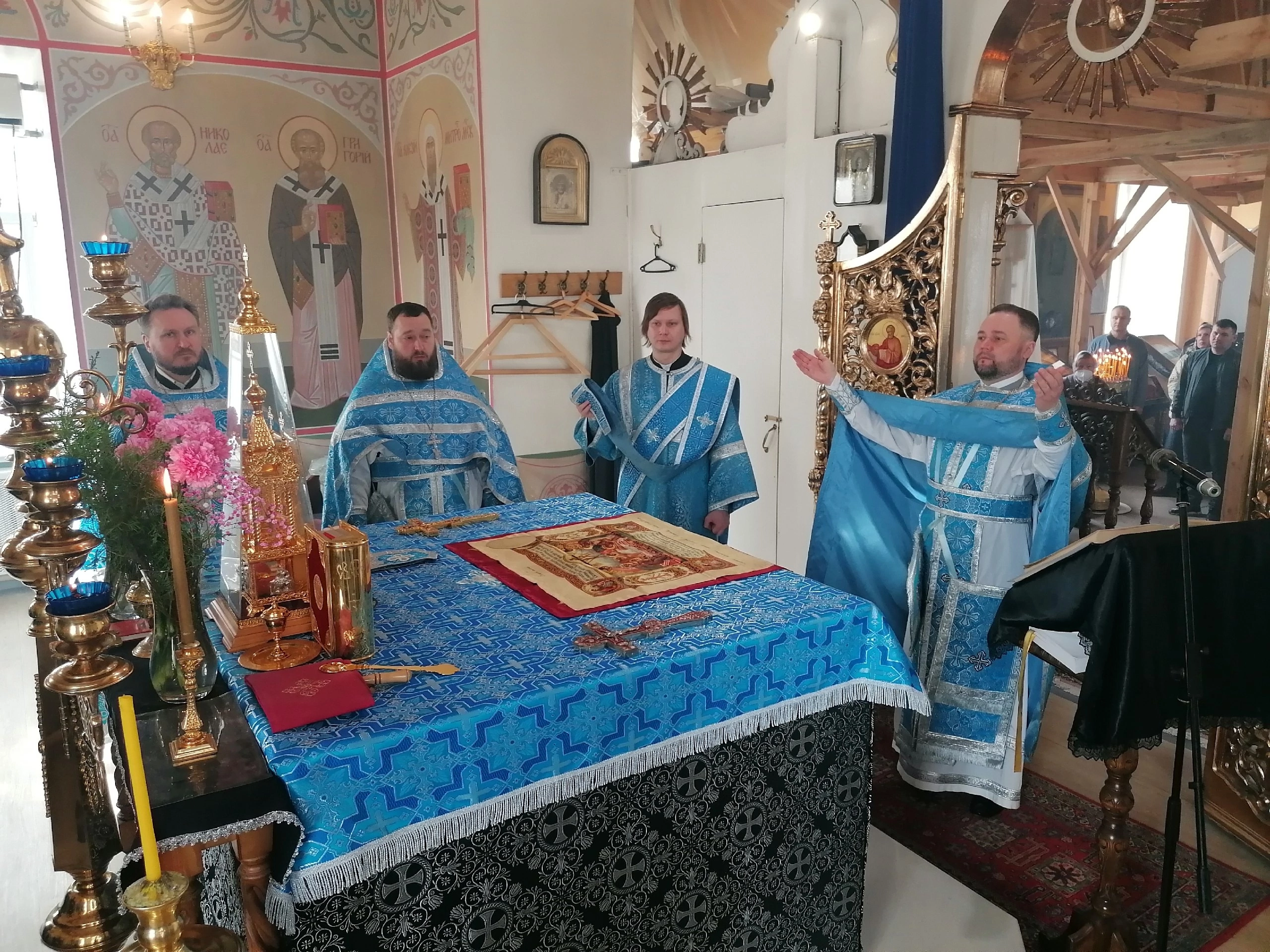 Празднование Похвалы Пресвятой Богородицы