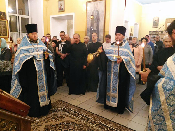 Всенощное бдение накануне Недели 20-ой по Пятидесятнице и праздника Покрова Пресвятой Богородицы