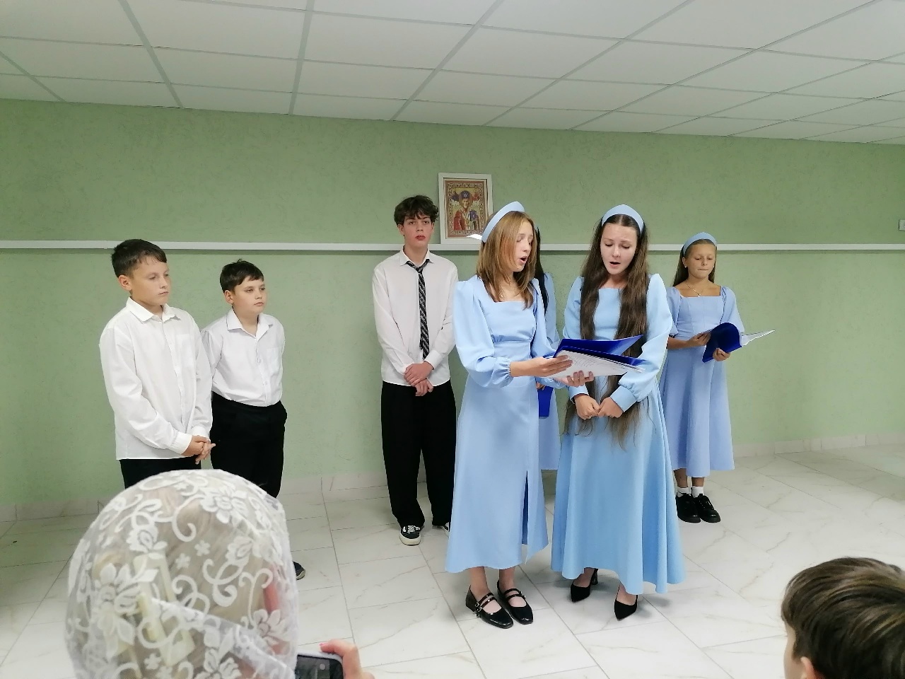 Молодёжное общество нашего храма приняло участие в творческой встрече