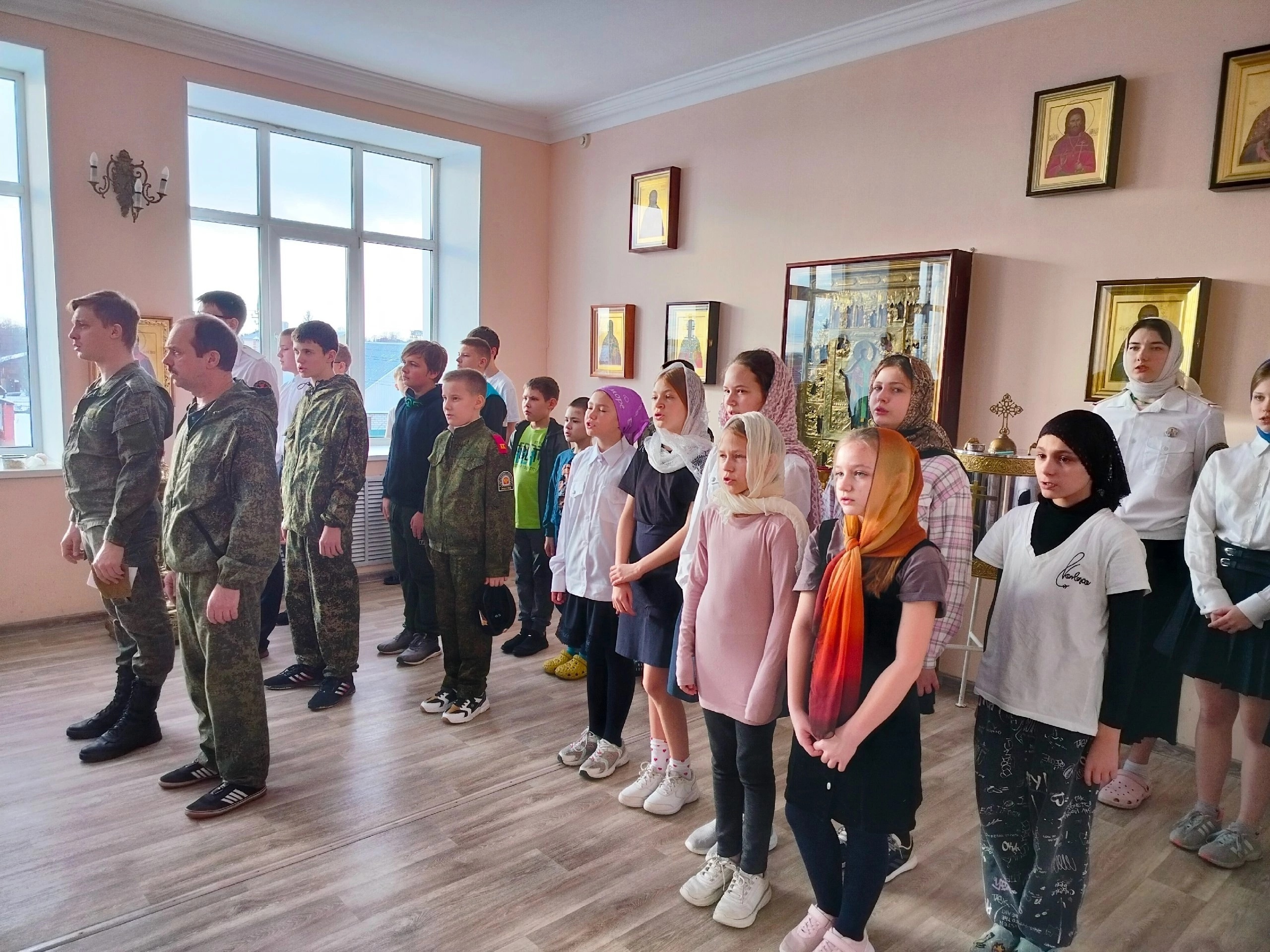  Воспитанники воскресной школы участвовали зимнем лагере «Накануне Рождества»