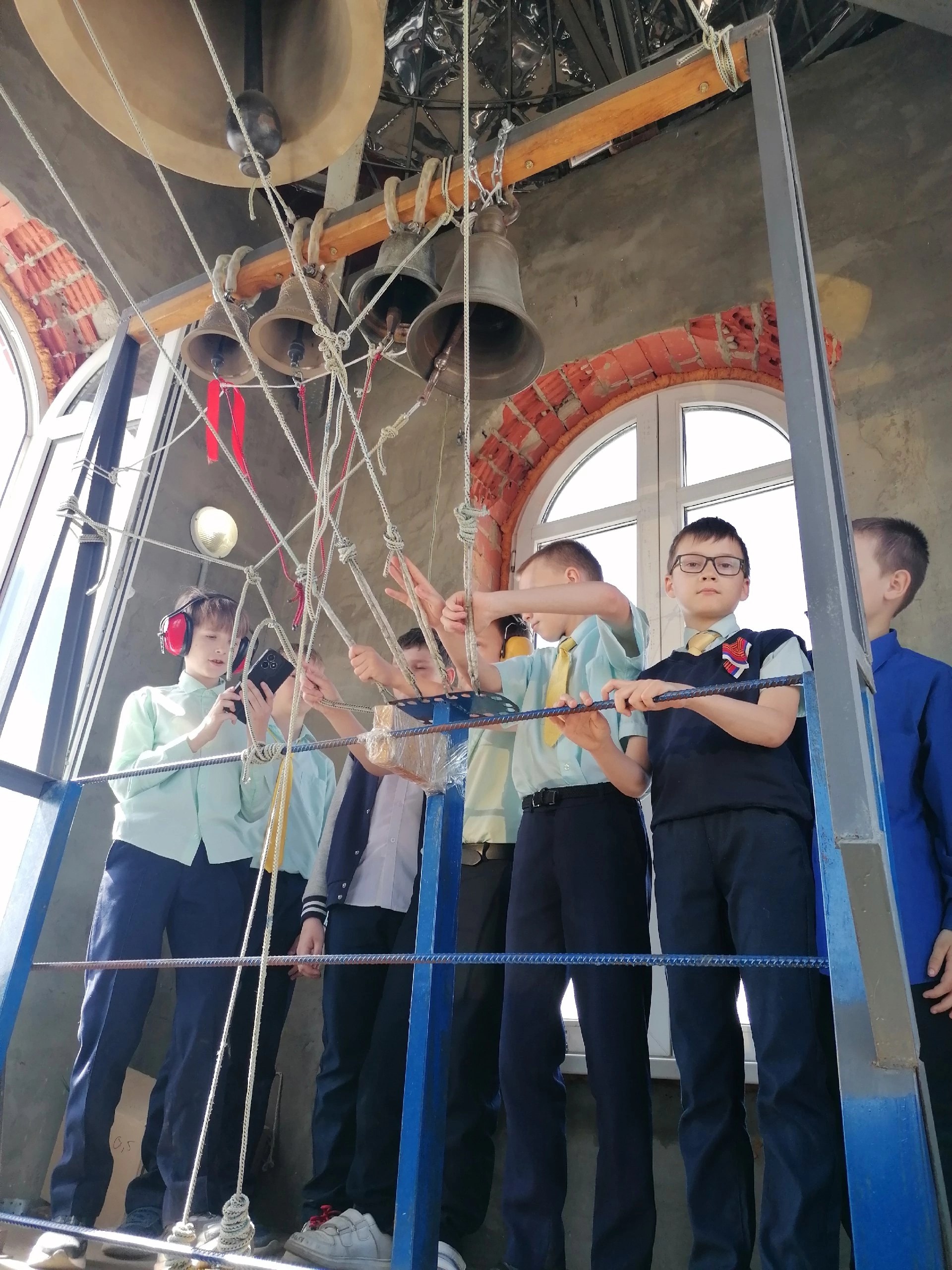 Иерей Владимир Журавлев встретился с учениками средней школы №60