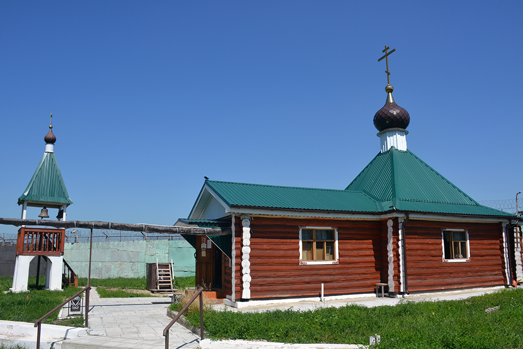 Протоиерей Антоний Шварёв совершил литургию в ИК-7