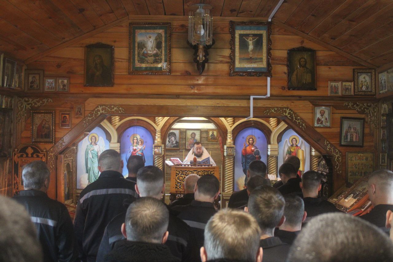 Протоиерей Антоний Шварёв поздравил осужденных ИК-7 с Рождеством Христовым