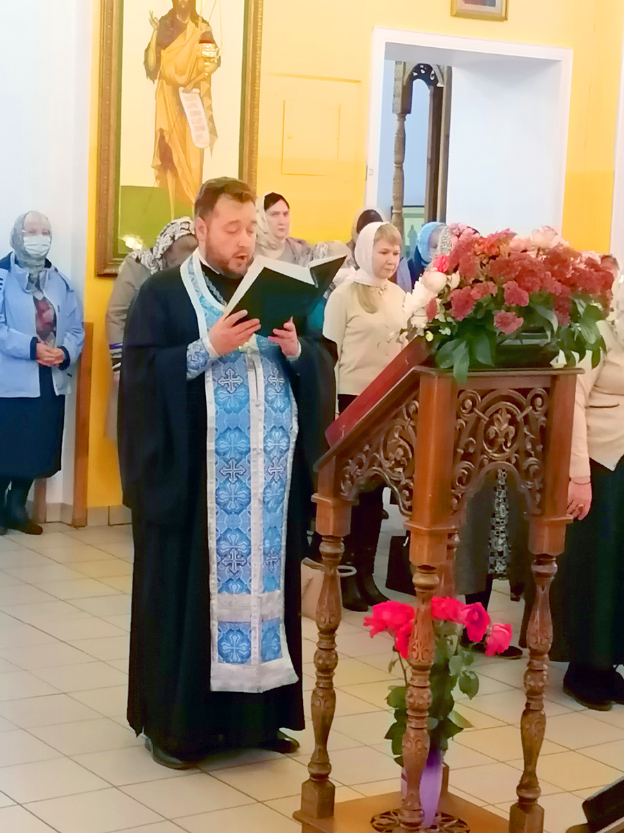 Всенощное бдение в канун праздника Покрова Пресвятой Богородицы
