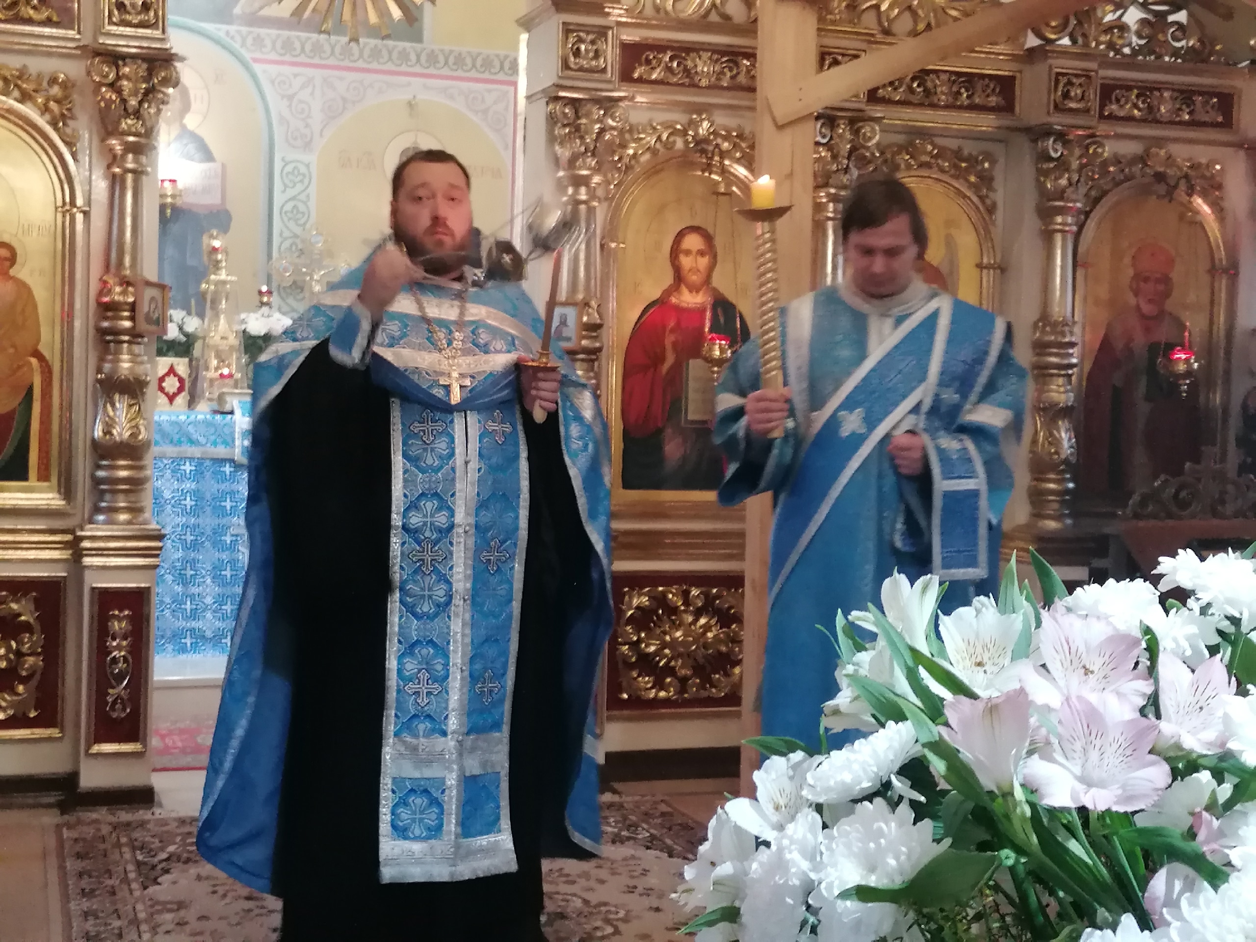 Всенощное бдение с чином Погребения Плащаницы Пресвятой Богородицы