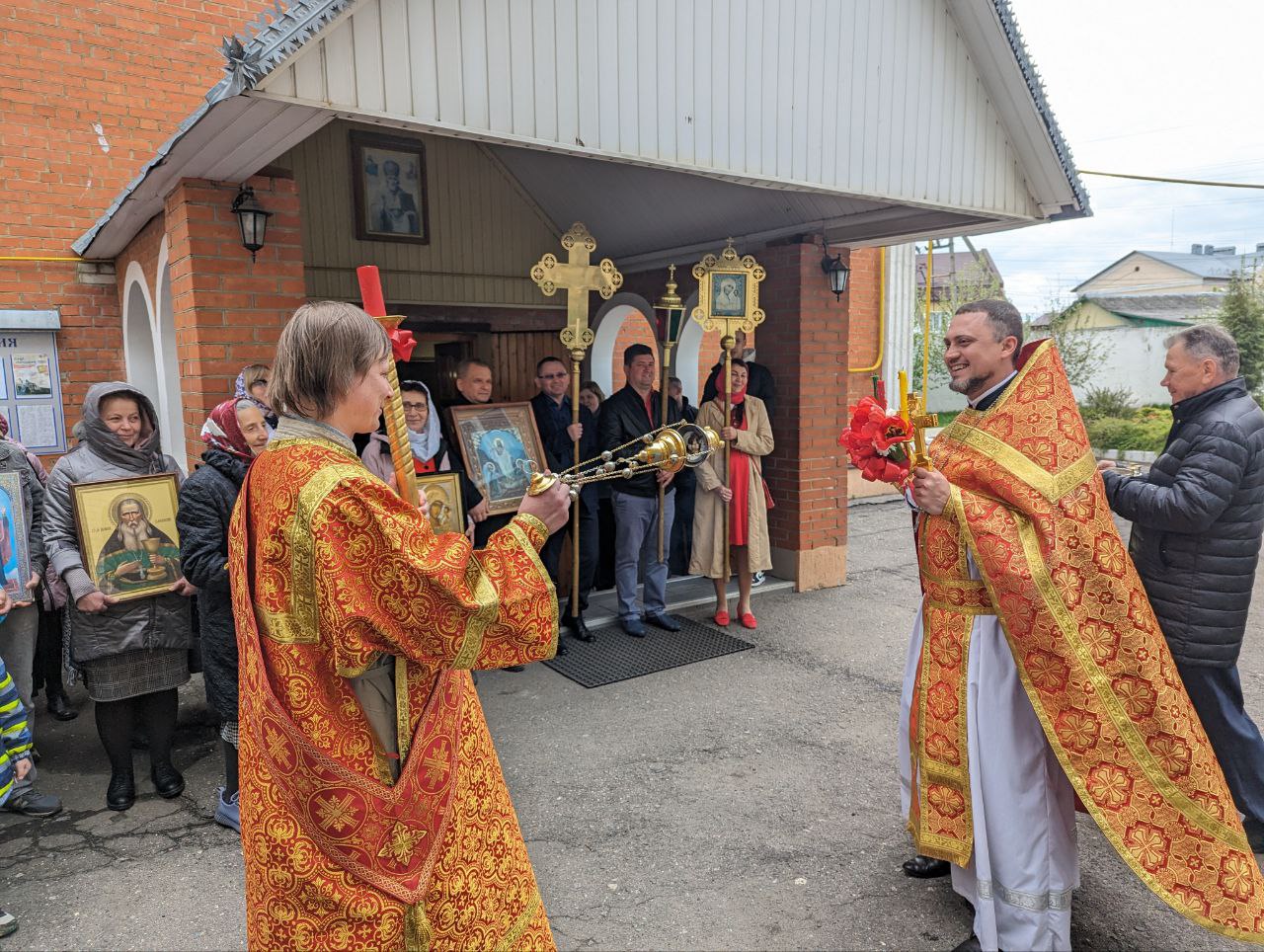 Богослужения в день Антипасхи