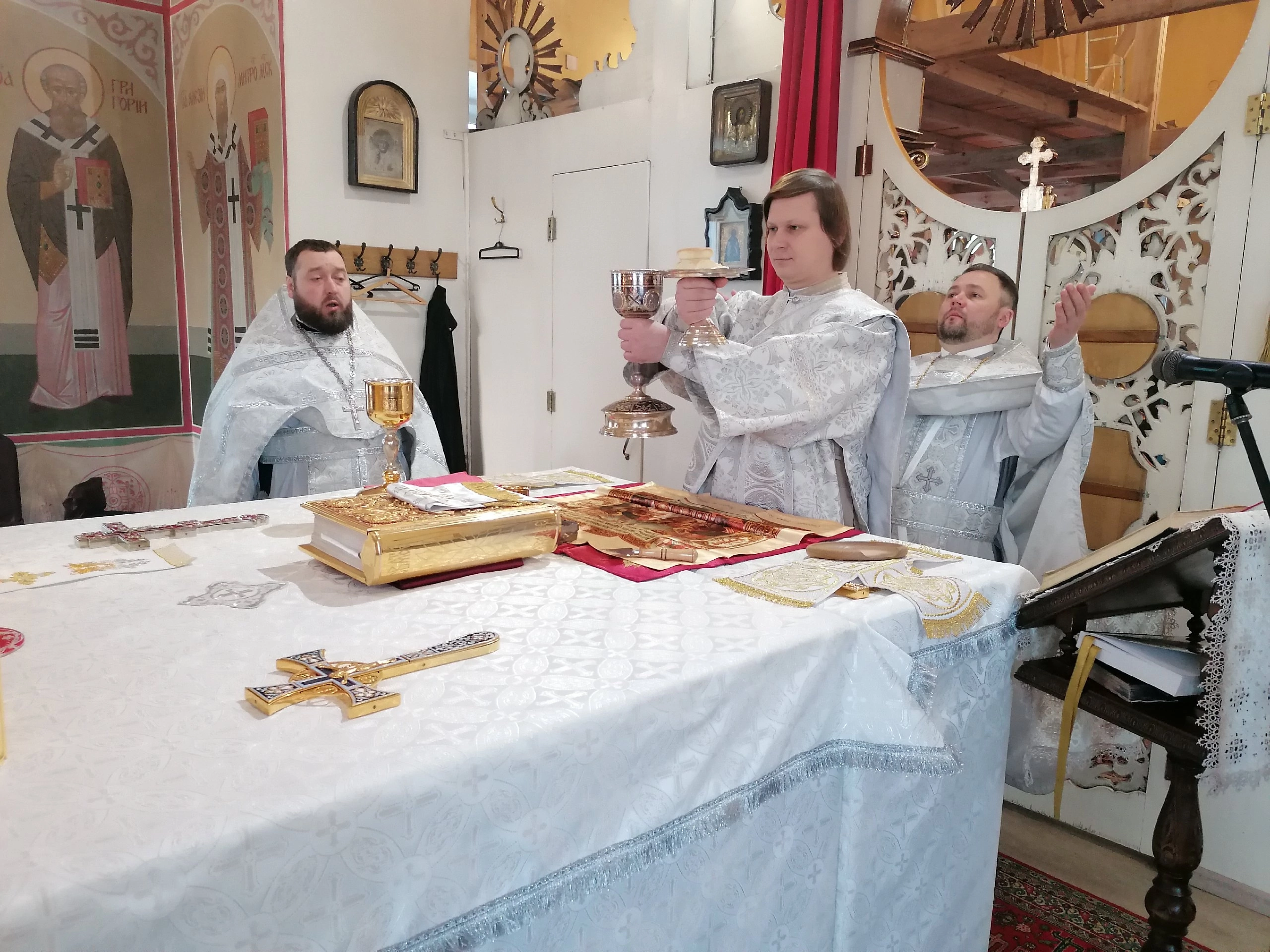 Вселенская родительская суббота