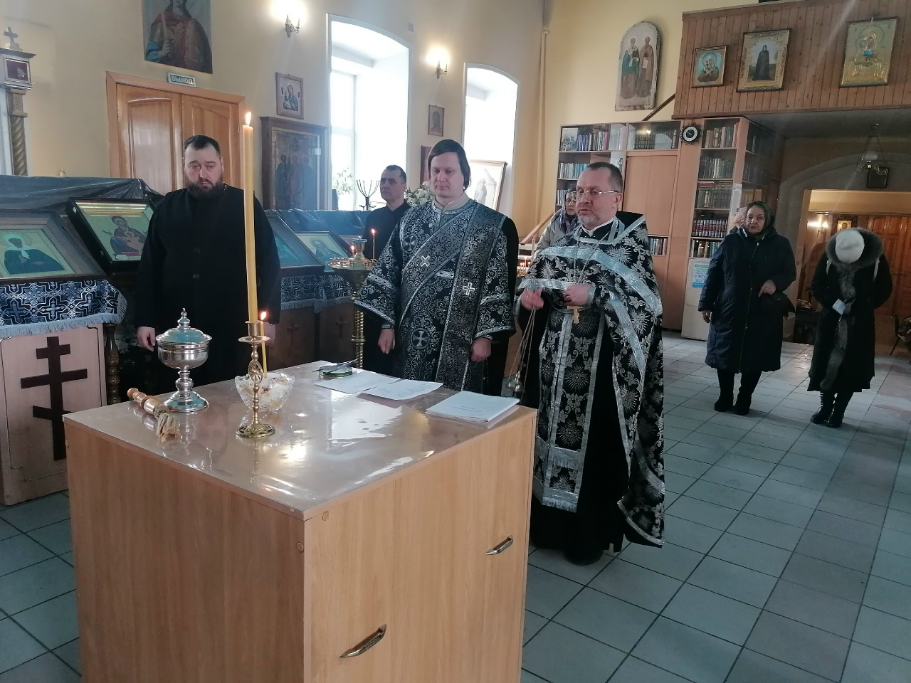 Служба в четверг первой седмицы Великого поста