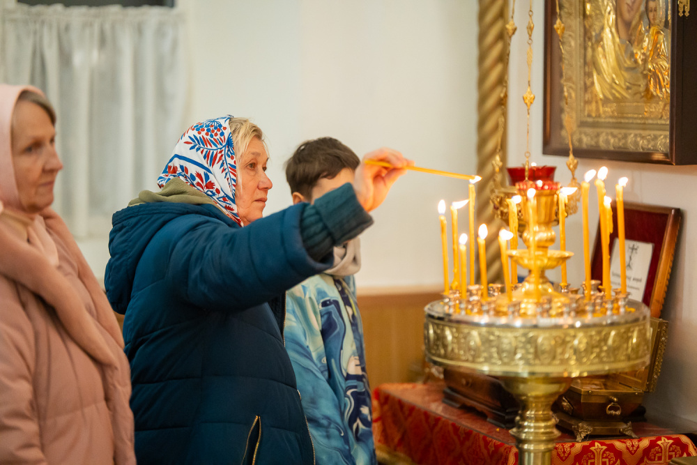 В канун престольного праздника митрополит Серафим совершил всенощное бдение в нашем храме
