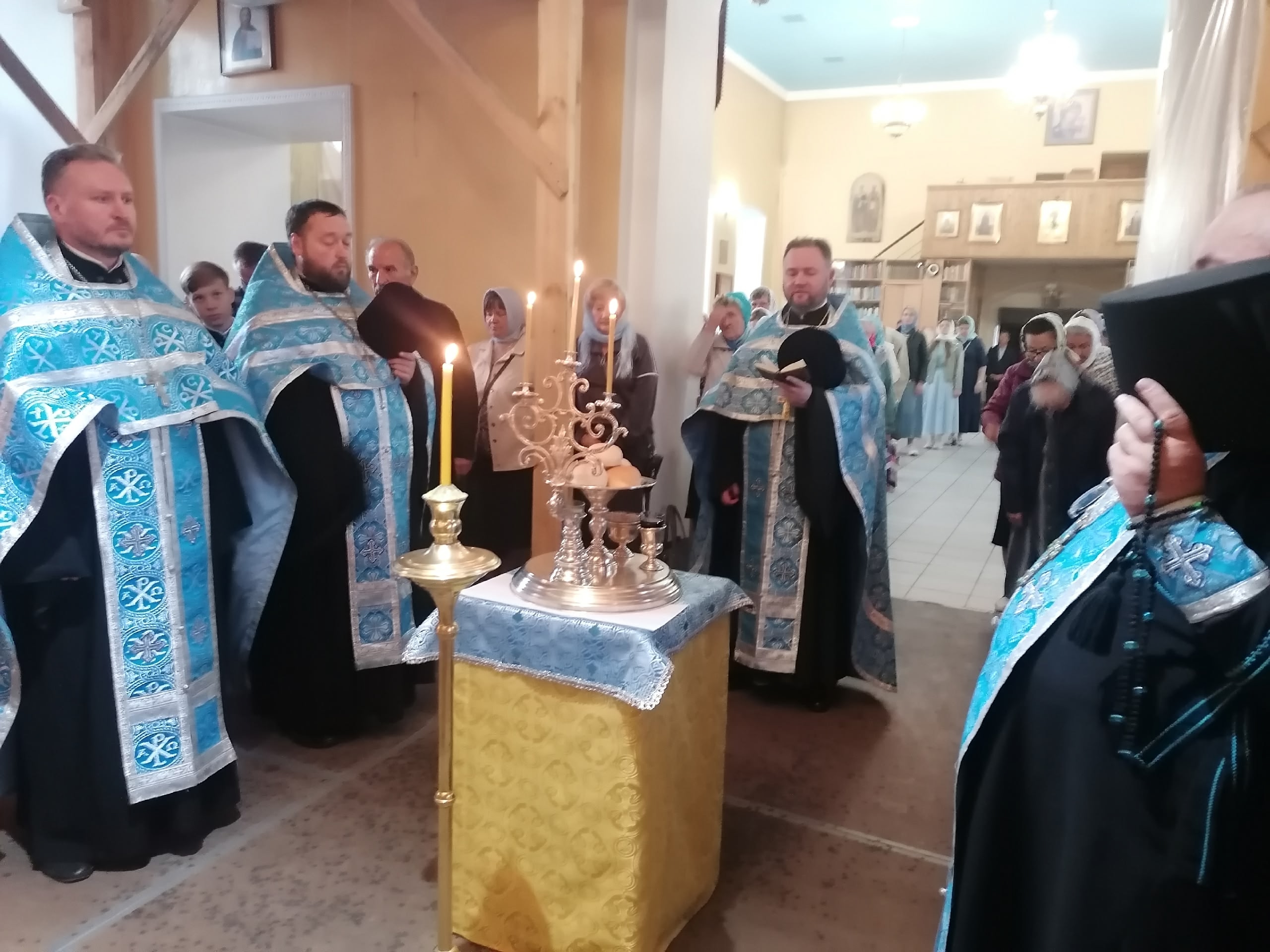 Всенощное бдение в канун праздника Рождества Пресвятой Богородицы