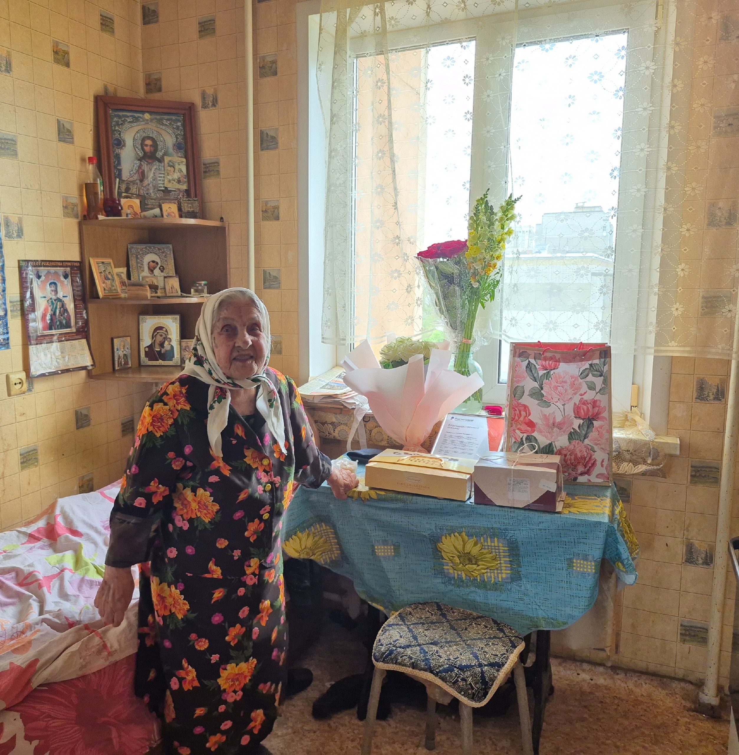 Иерей Сергий Карасёв с делегацией Никольского храма г.Пензы посетили ветерана войны