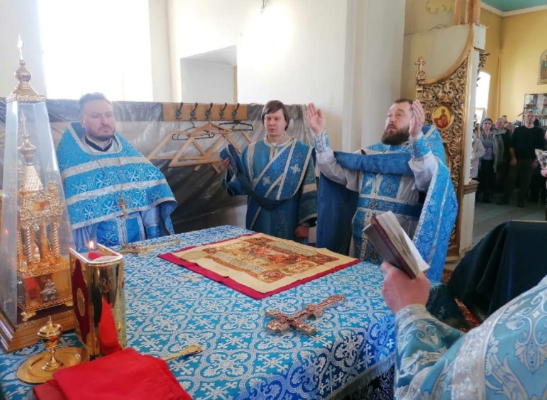 Празднование Похвалы Пресвятой Богородицы