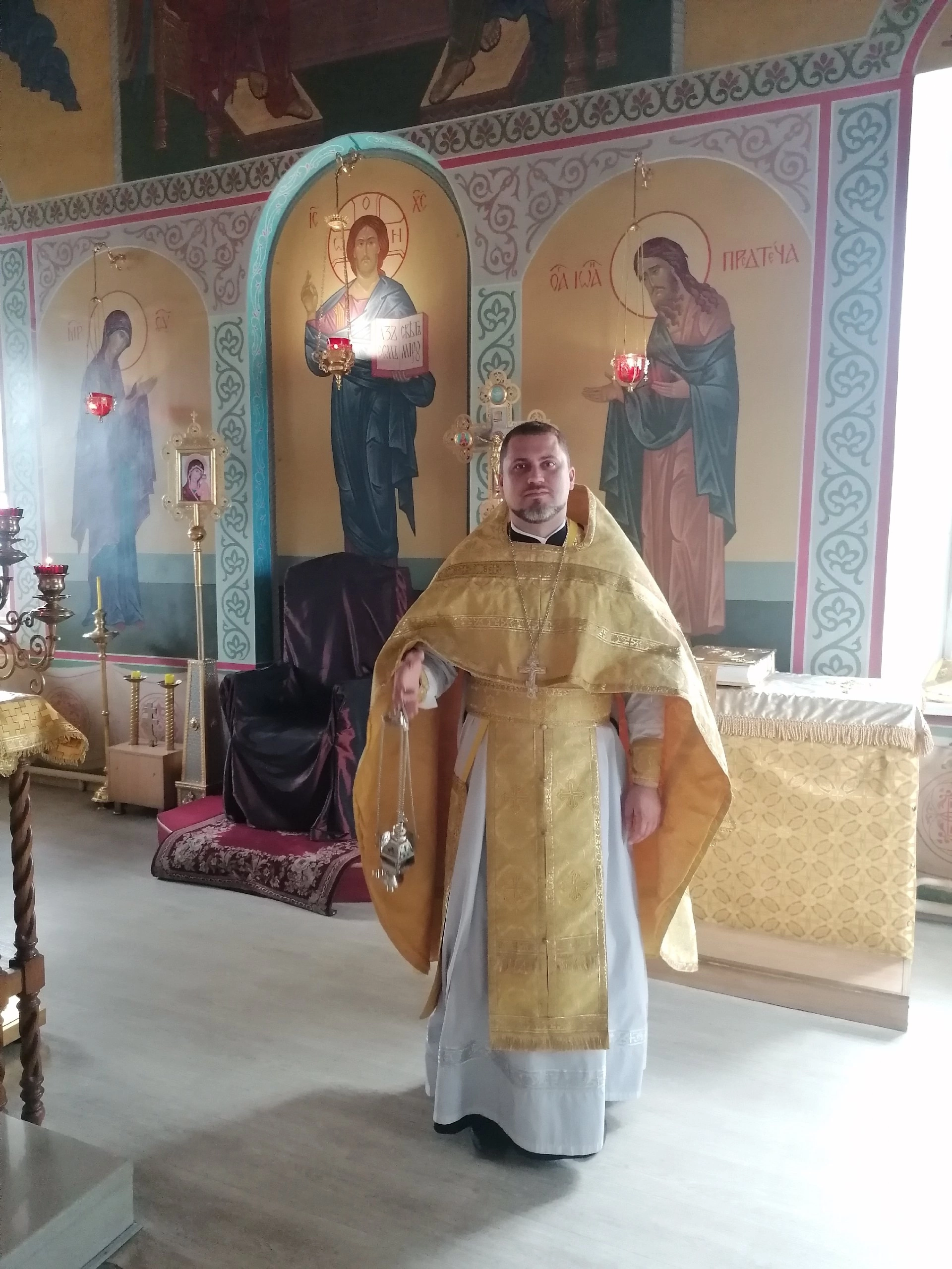 Богослужения в Неделю 6-ю по Пятидесятнице