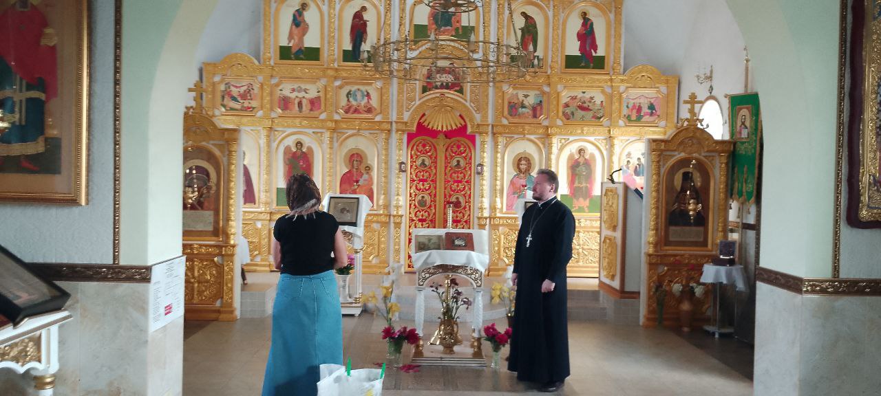 Иерей Сергий Карасёв с волонтёрами отправили крещенскую воду для бойцов СВО