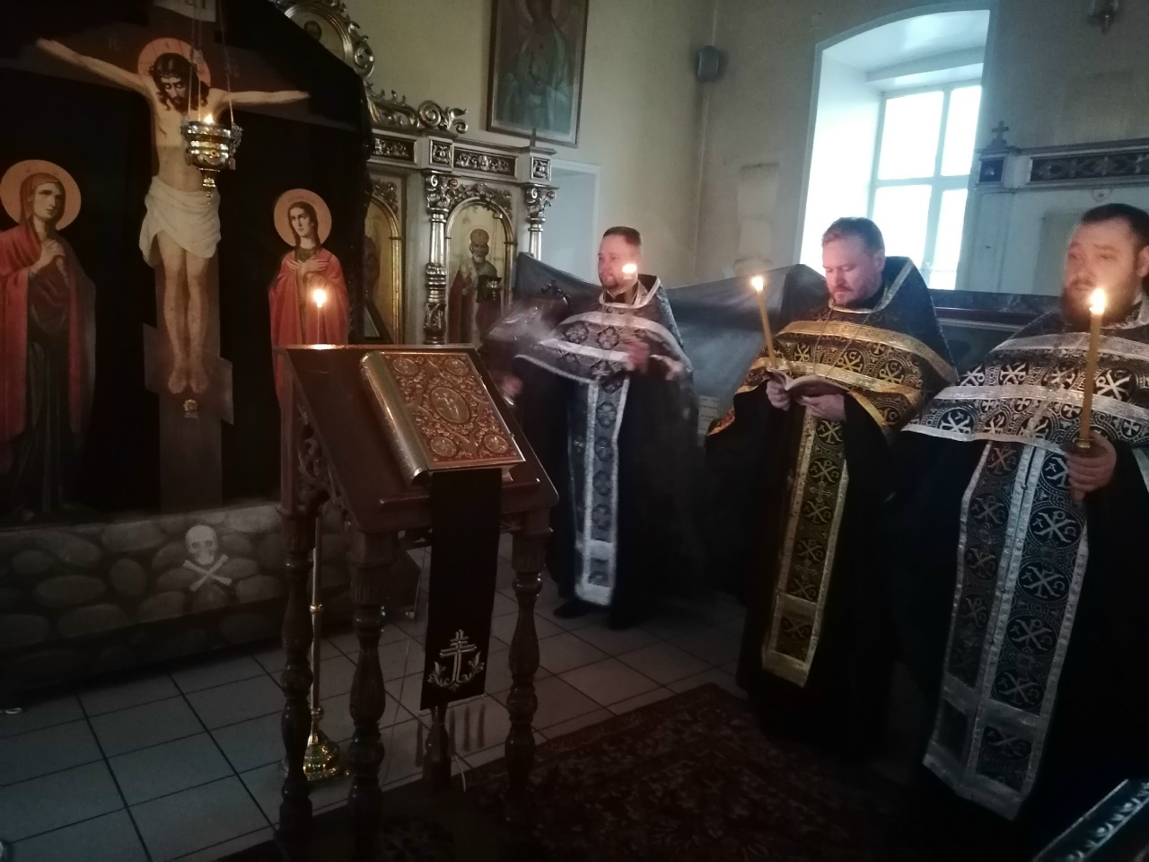 Вечерня с чином Пассии