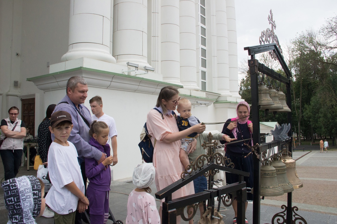 Воспитанники воскресной школы участвовали в праздничном концерте «Колокольные звоны Святой Руси»