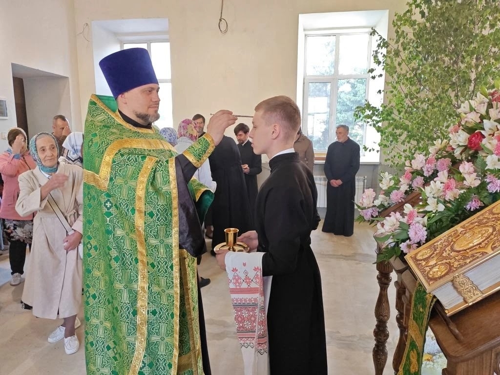 Всенощное бдение в канун праздника Троицы