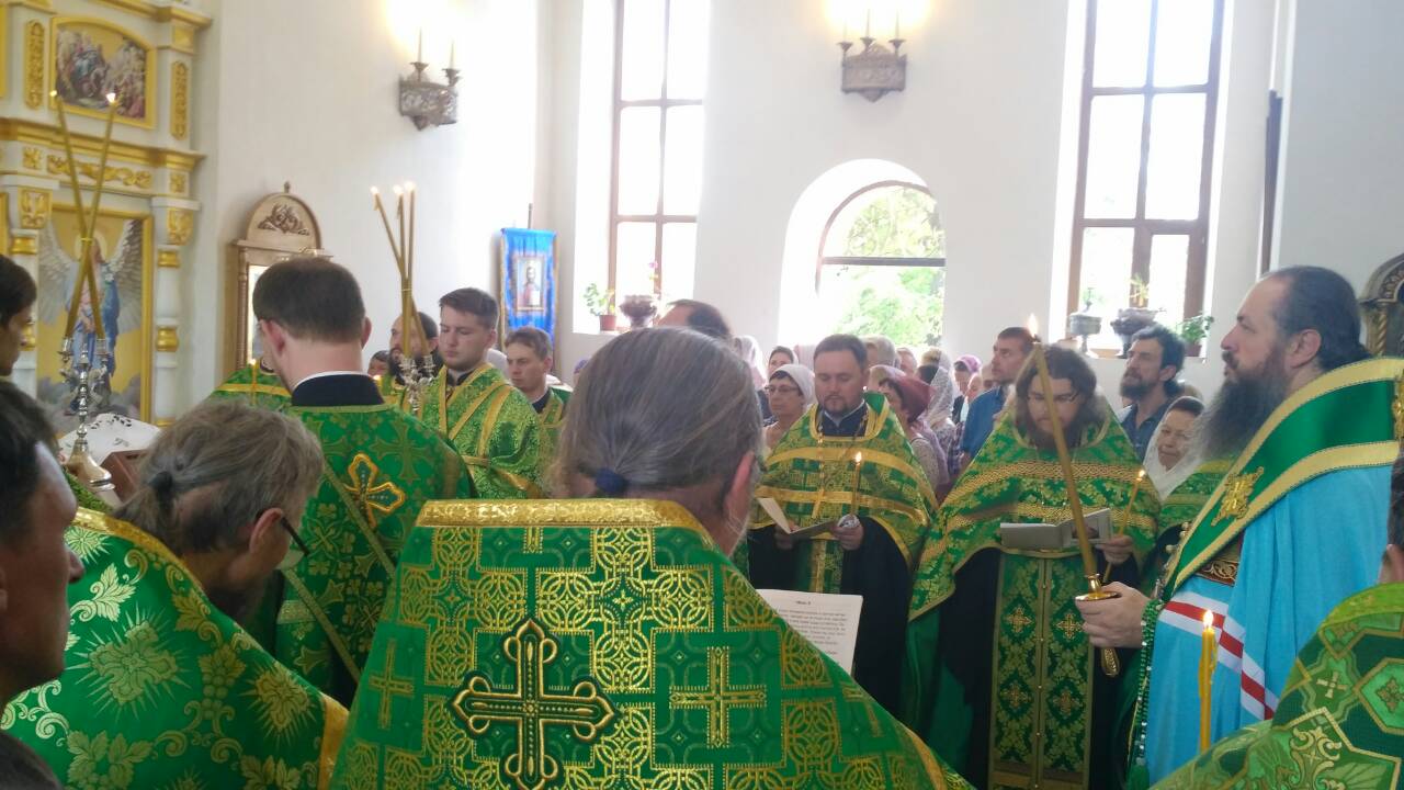 Протоиерей Александр Филиппов принял участие в Архиерейской службе накануне дня памяти Иоанна Оленевского 