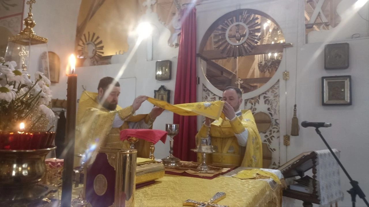 Богослужения в Неделю сыропустную