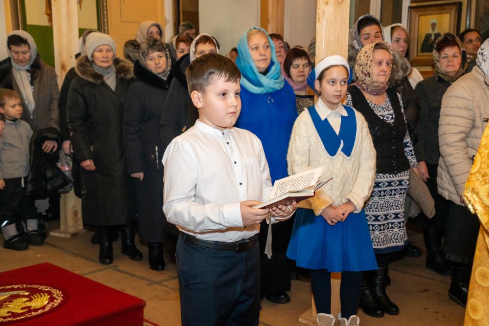 В канун престольного праздника митрополит Серафим совершил всенощное бдение в нашем храме