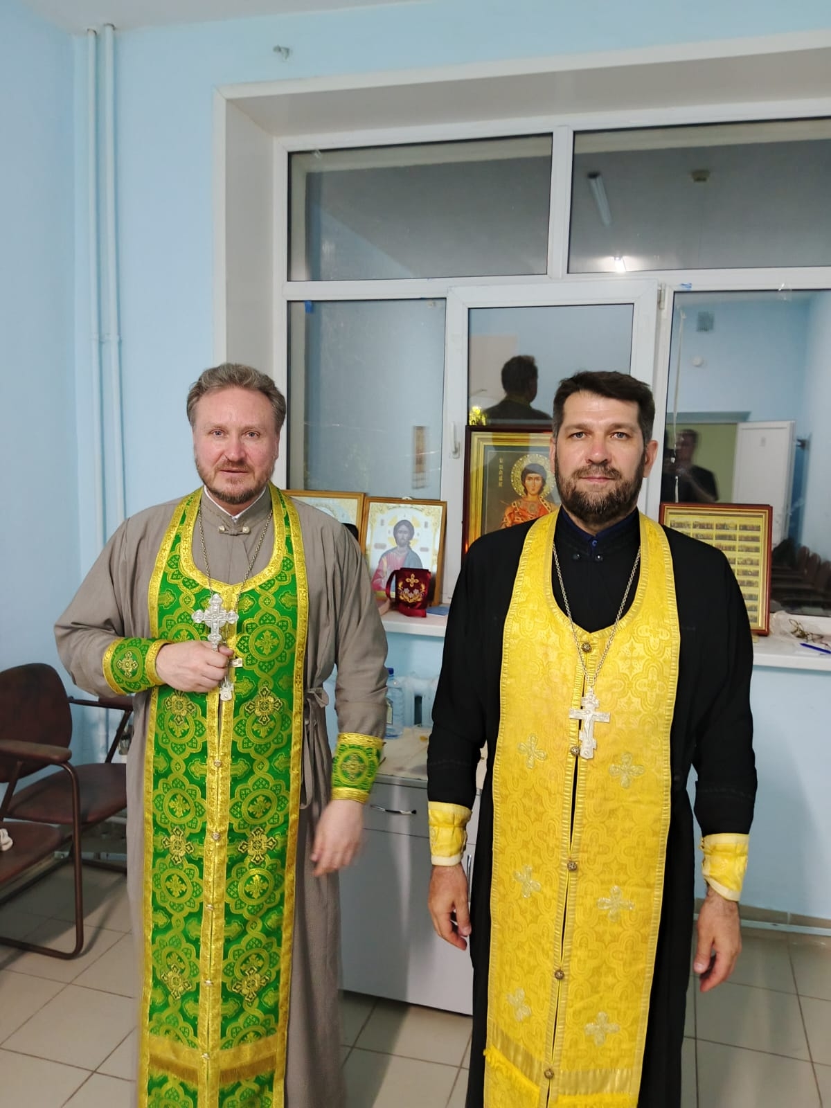 Священники посетили раненых участников СВО в военном госпитале Пензы