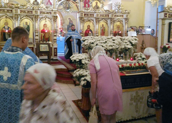 Всенощное бдение с Чином погребения Плащаницы Божией Матери