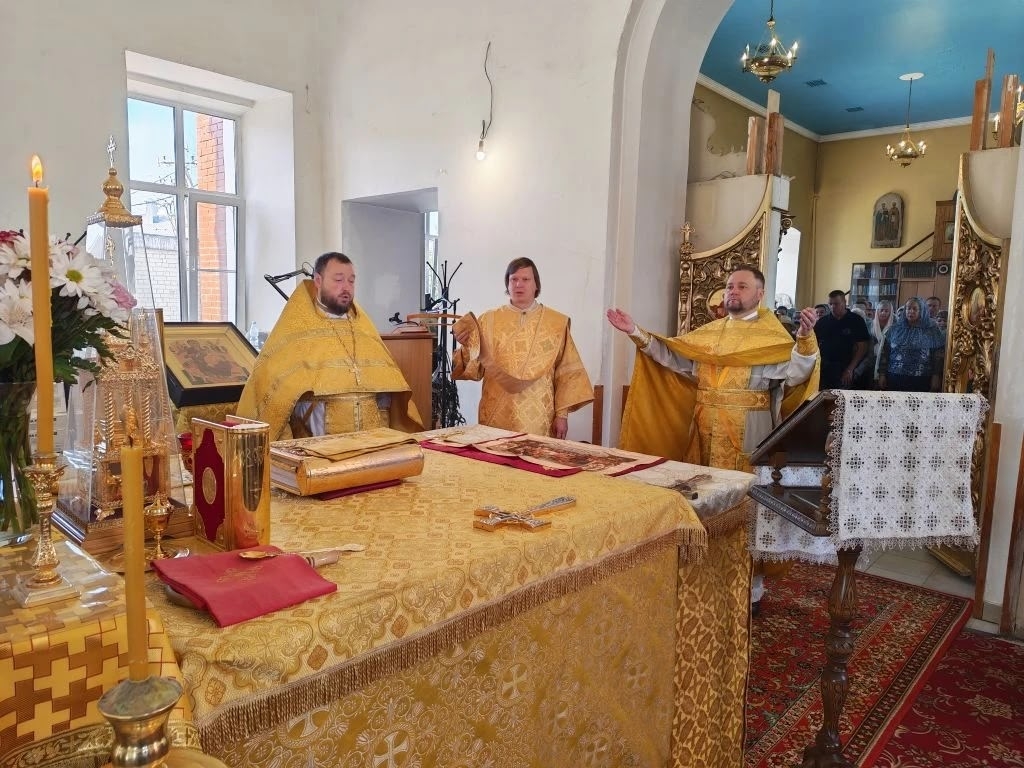 Неделя Всех святых