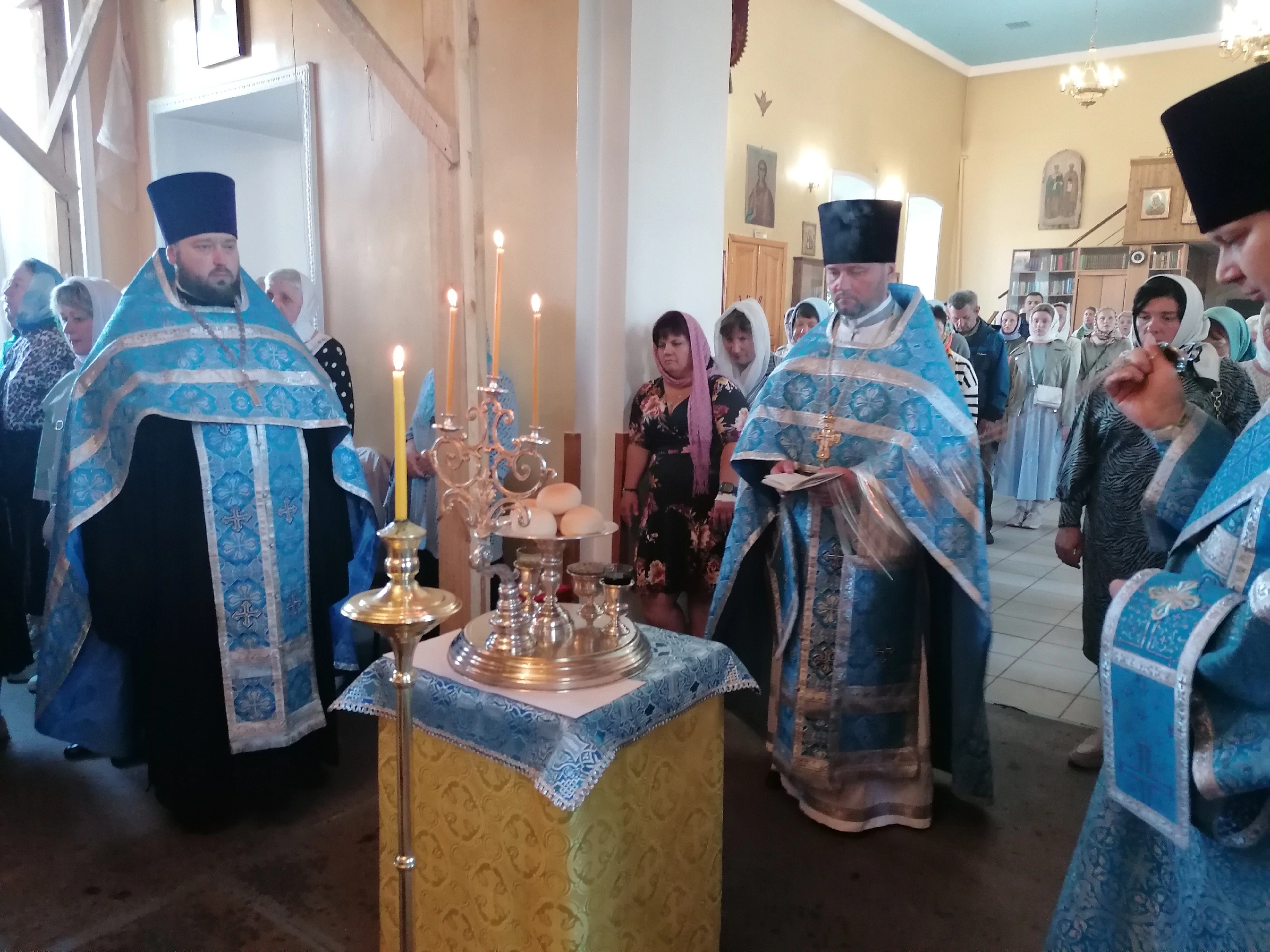 Всенощное бдение накануне Успения Пресвятой Богородицы