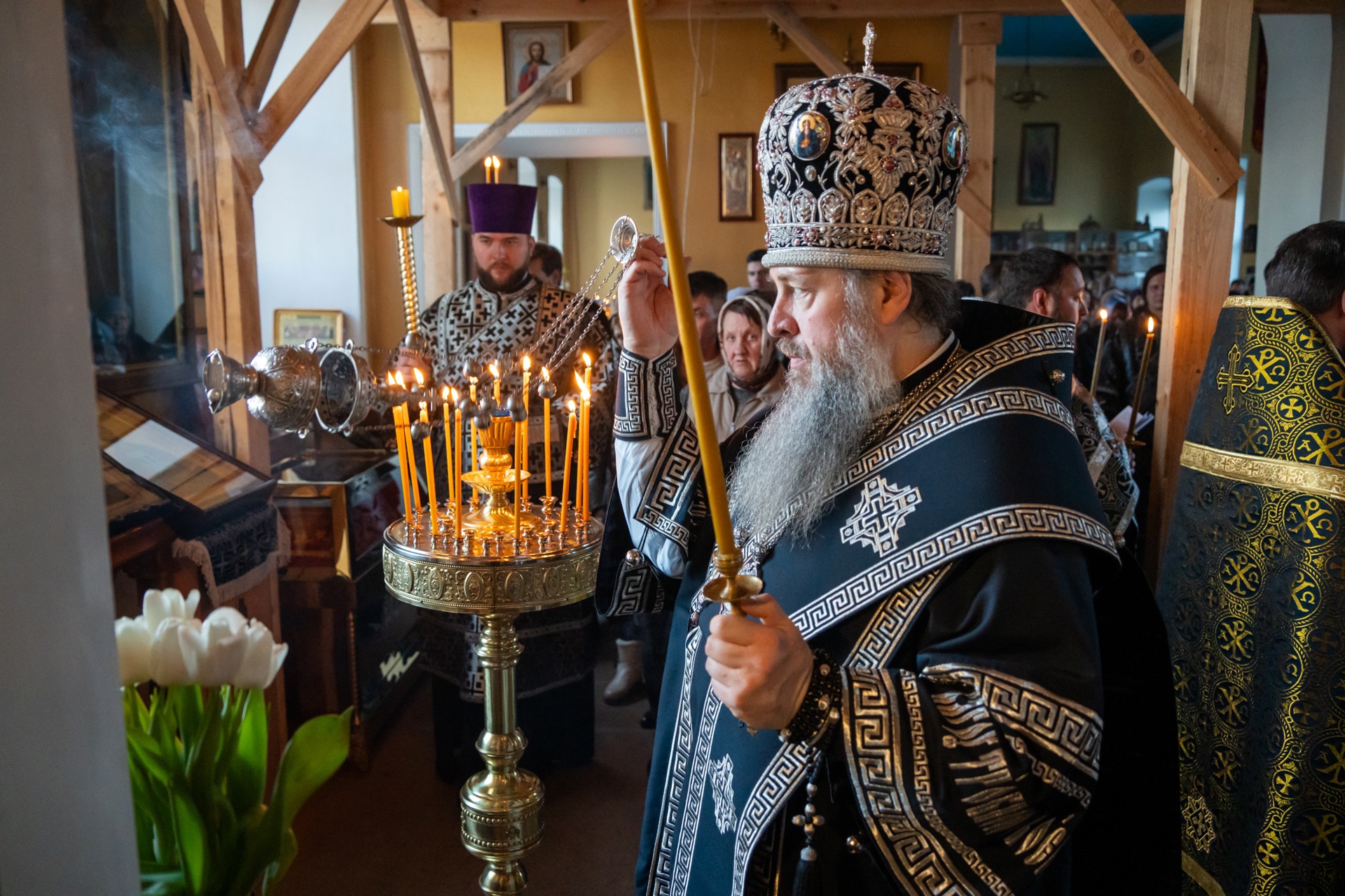 Митрополит Серафим совершил чин Пассии в нашем храме   