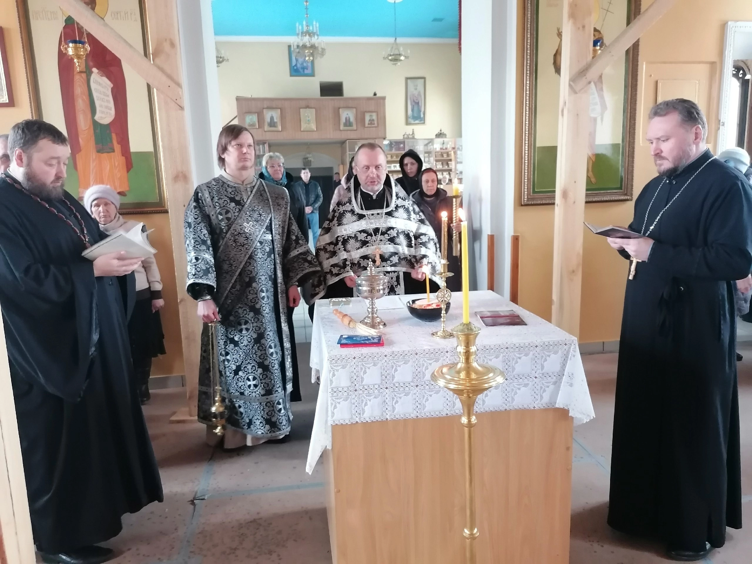 Служба в четверг первой седмицы Великого поста