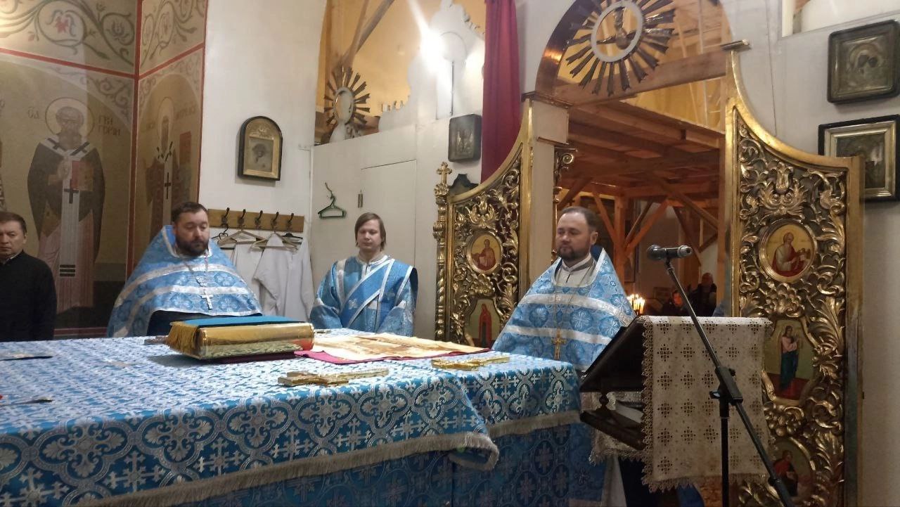 Богослужения в Неделю 24-ю по Пятидесятнице
