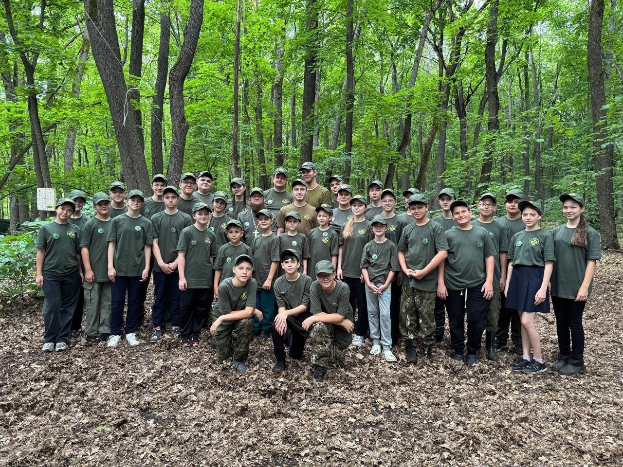 Воспитанники воскресной школы "Азбука веры" участвовали в походе «Лесной Город»