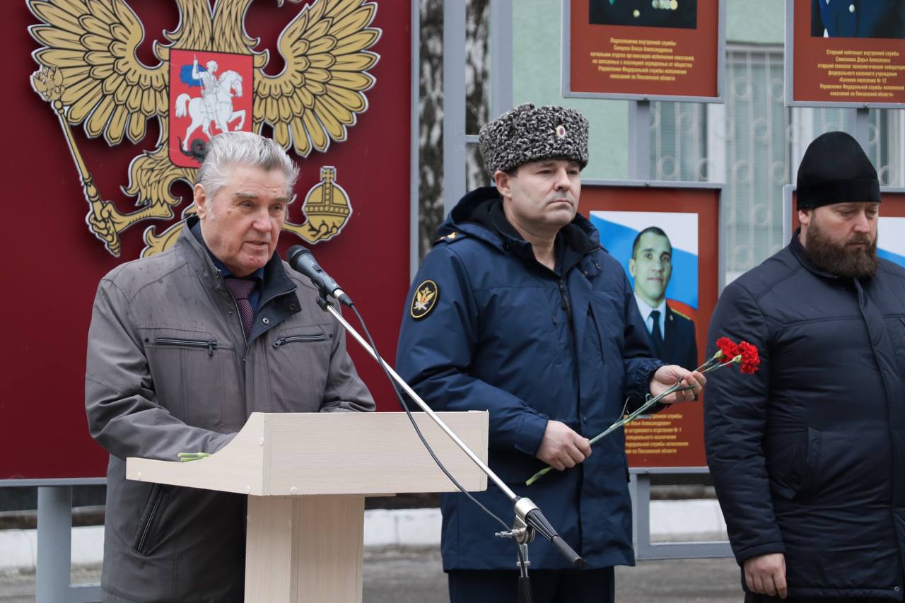 Протоиерей Антоний Шварев совершил панихиду в день памяти Героя России Александра Сергеева