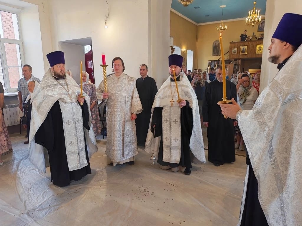 Всенощное бдение в канун престольного праздника нашего храма
