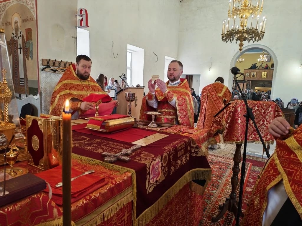 Неделя жен-мироносиц