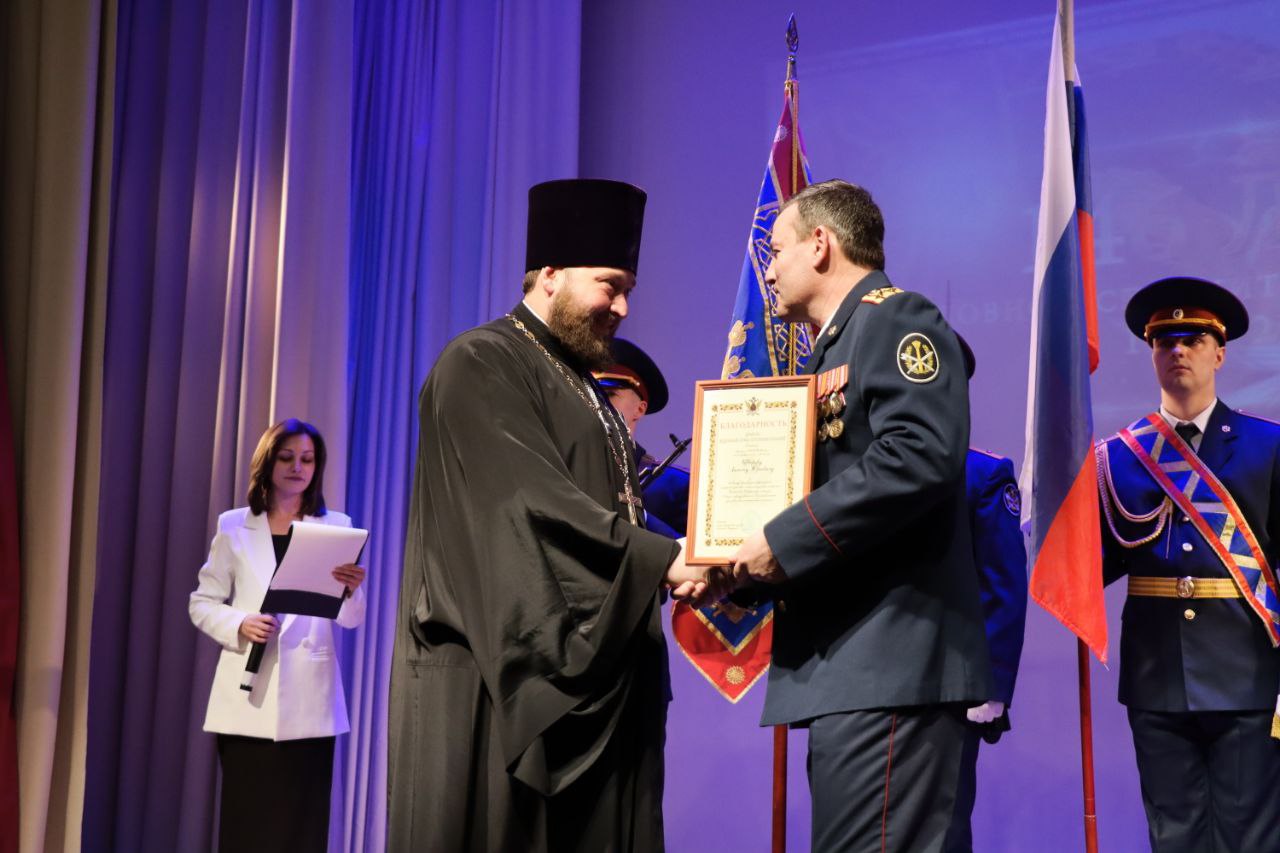 Протоиерею Антонию Швареву объявлена благодарность от директора ФСИН  России