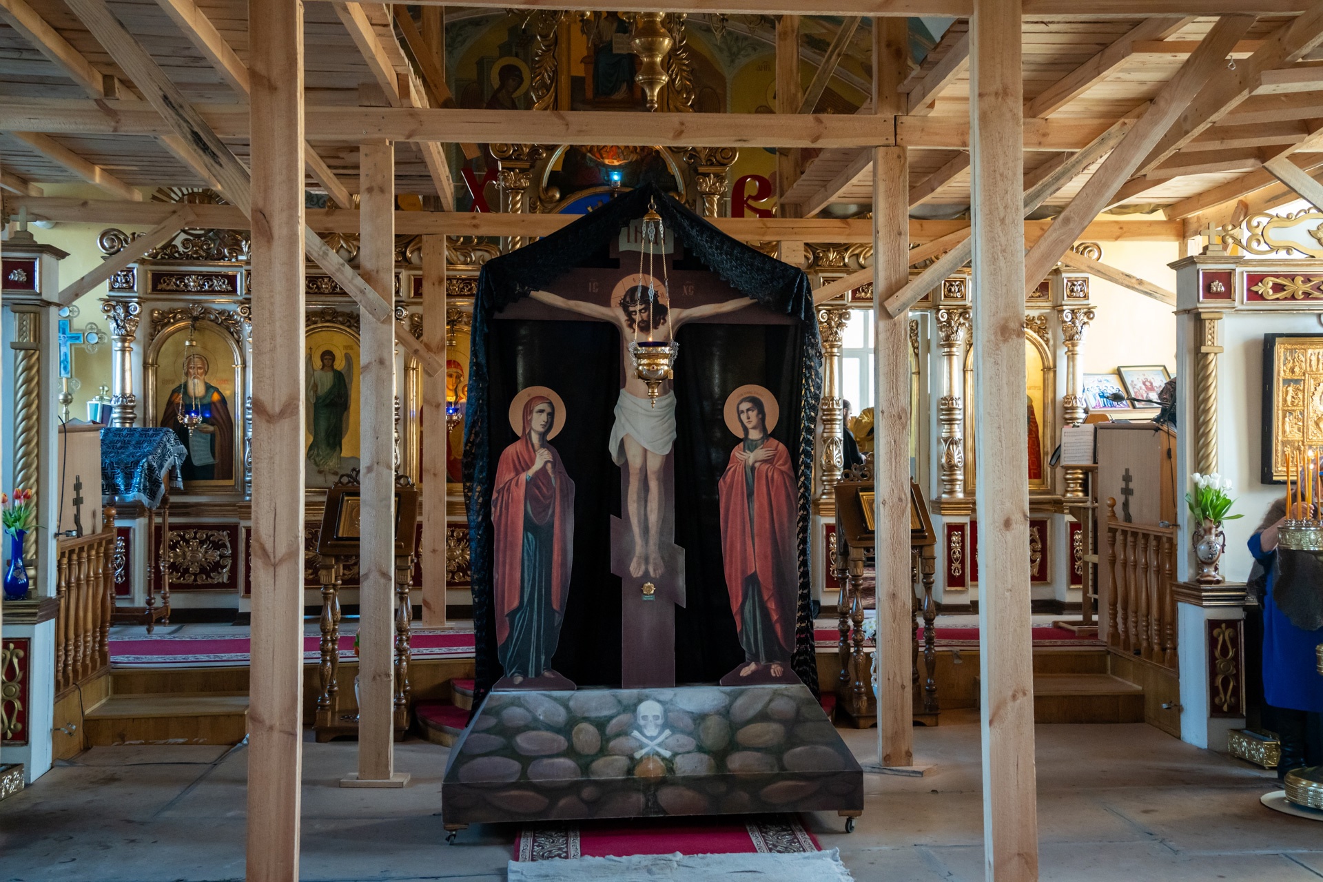 Митрополит Серафим совершил чин Пассии в нашем храме   