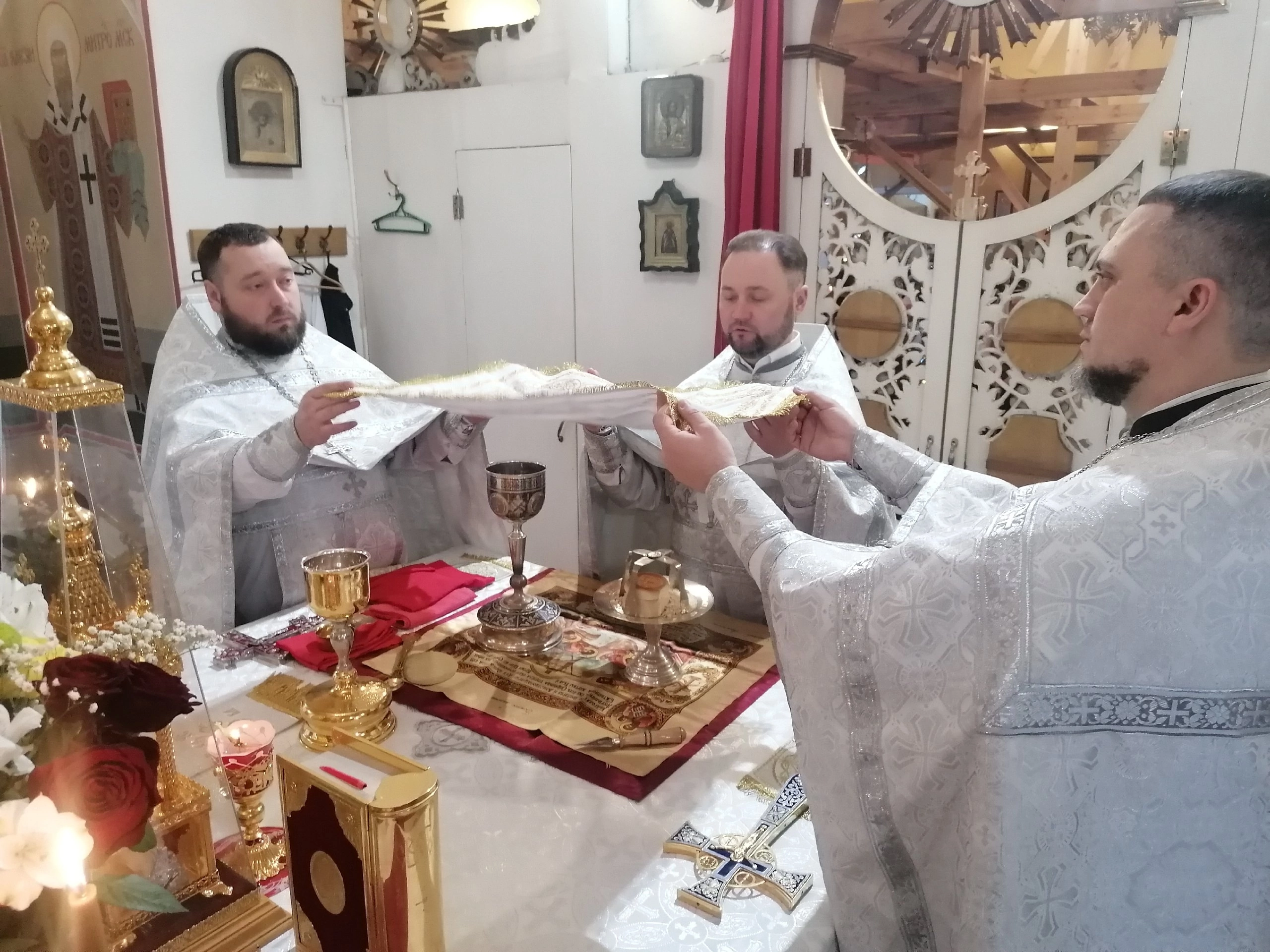 Богослужения в праздник Обрезание Господне