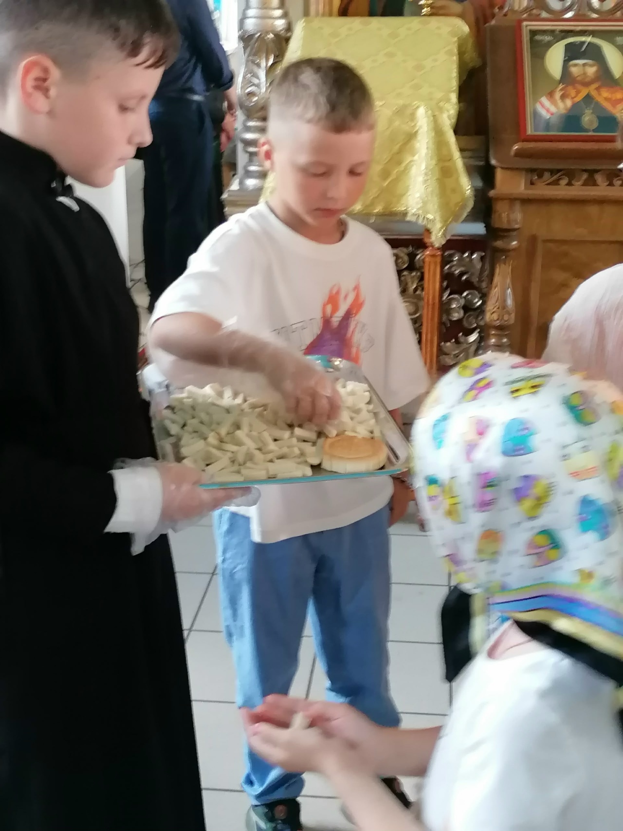 Неделя Всех святых в земле Русской просиявших