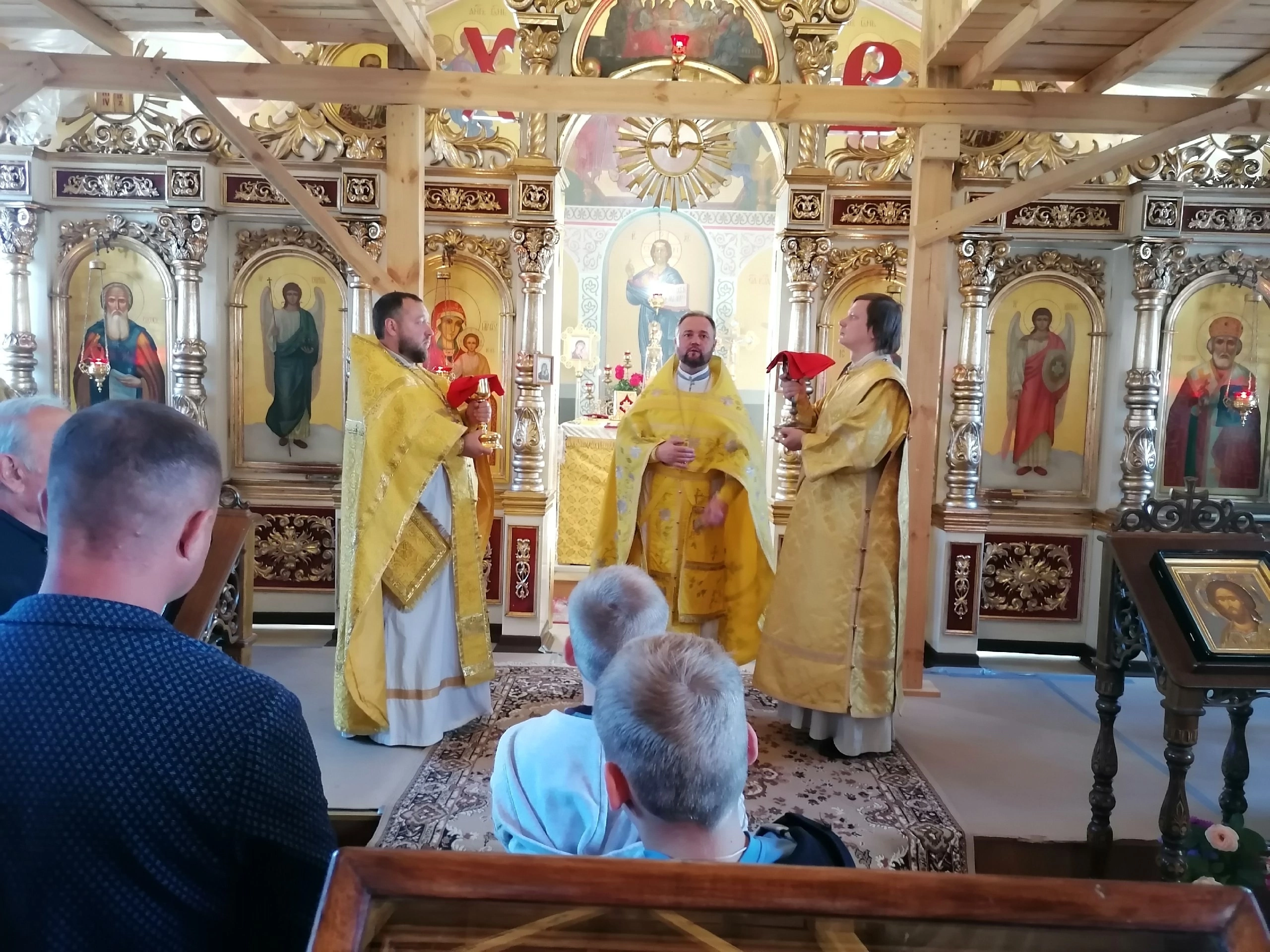 Богослужения в Неделю 7-ю по Пятидесятнице