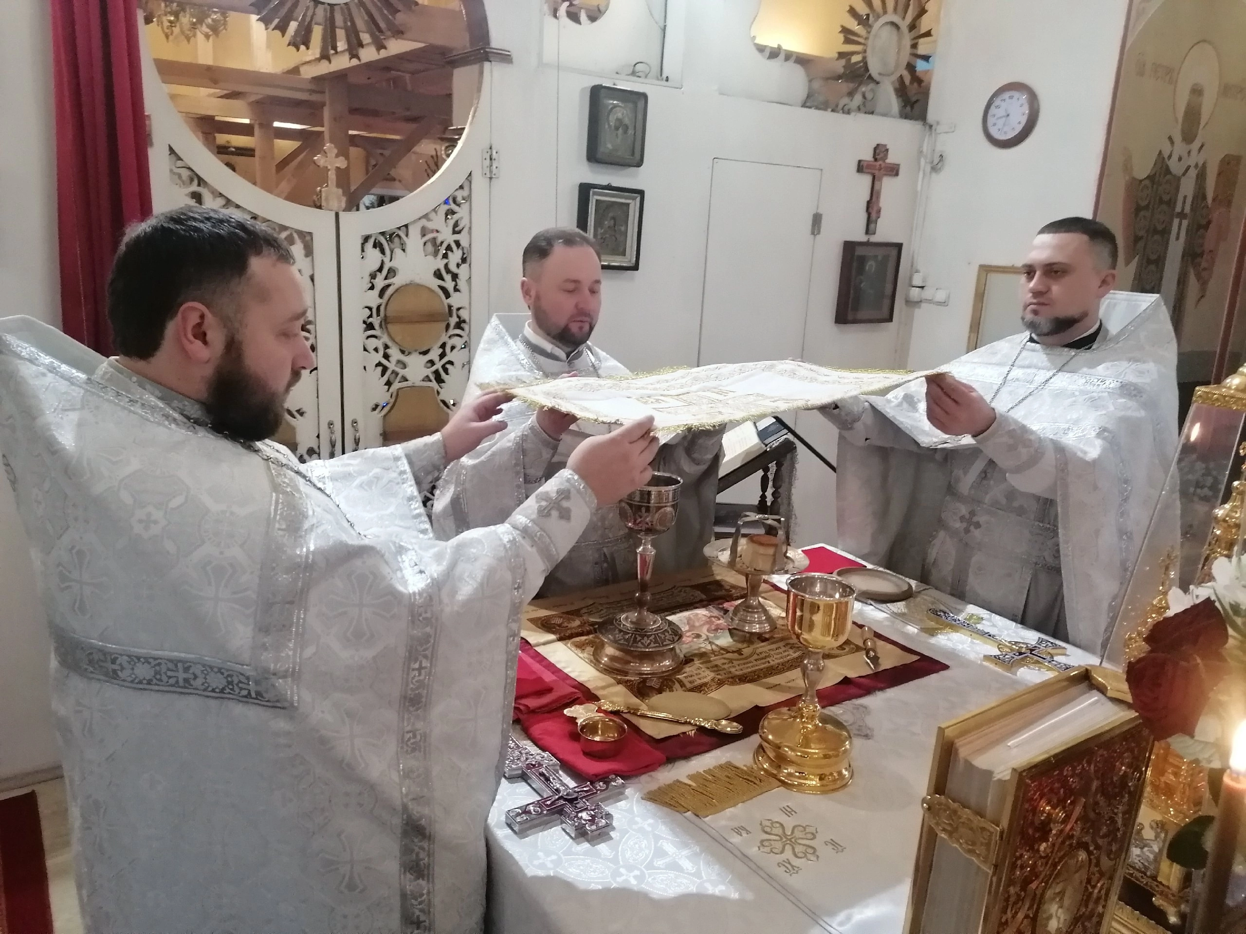 Богослужения в праздник Обрезание Господне